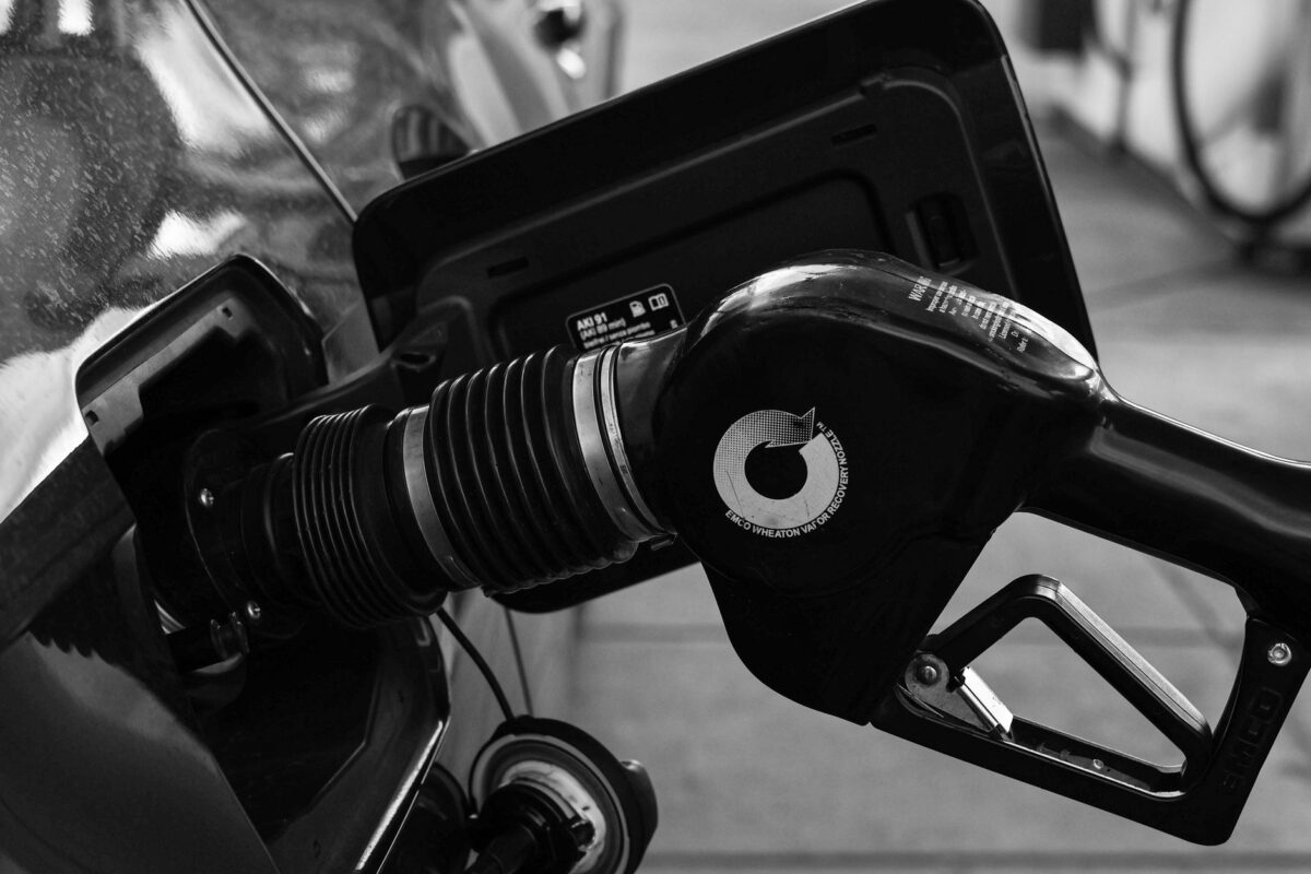 Location de voiture à la Toussaint : avec un gazole à 2,36 euros, la politique carburant pèse sur la facture